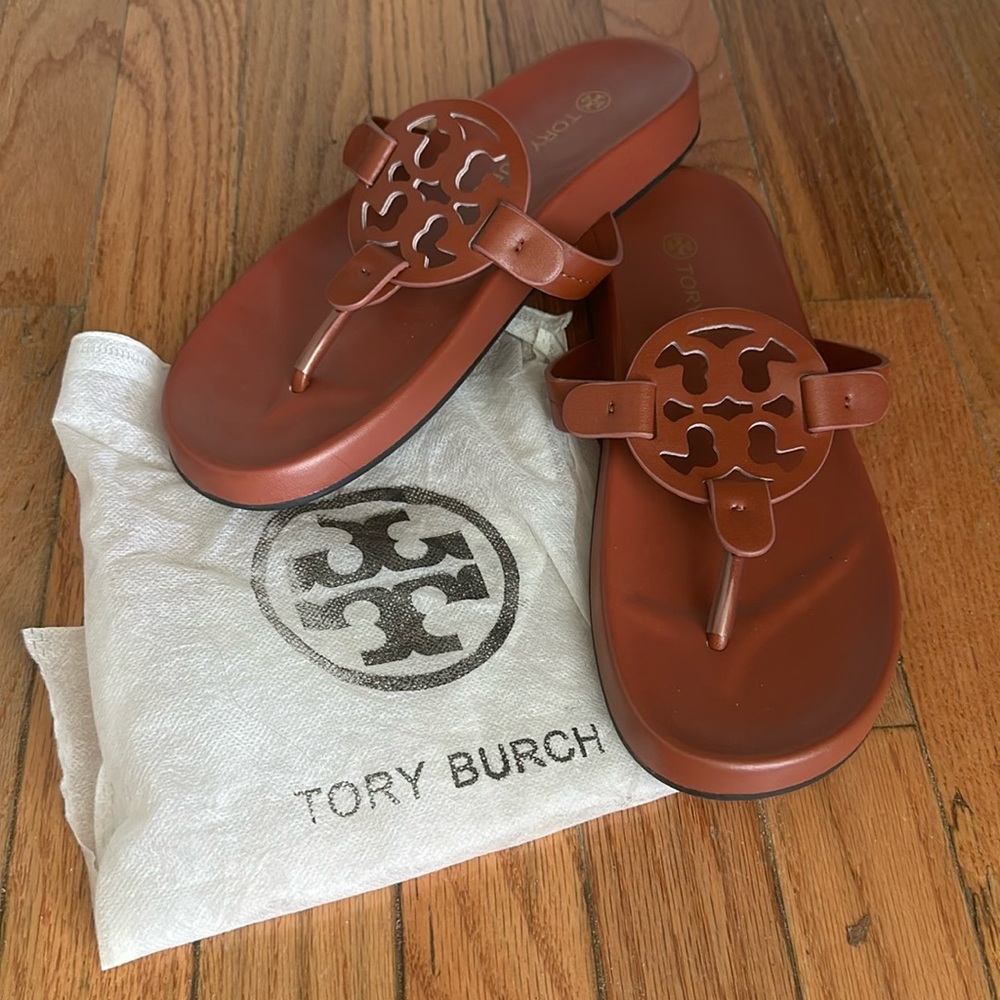 TORY BURCH CLOUD SANDALS